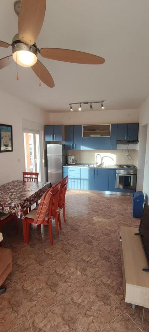 Apartment Visum Primosten Bagian luar foto