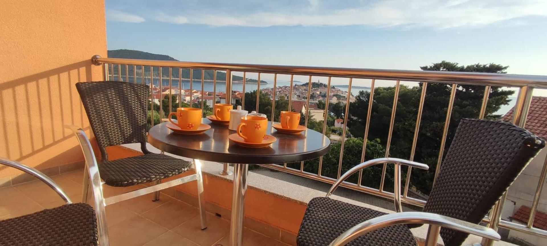 Apartment Visum Primosten Bagian luar foto